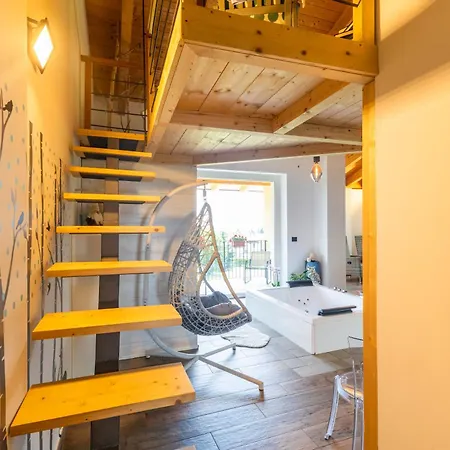 Alojamento de Acomodação e Pequeno-almoço Hotellerie Valle Sacra Cintano